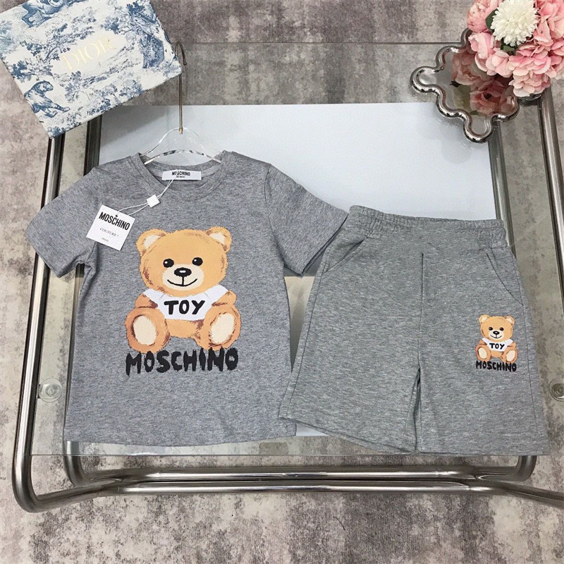 モスキーノ 子供服テディベアプリントT シャツセットショーツ夏用子供服モスキーノ モスキーノ激安
