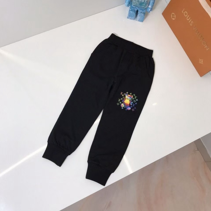  子供服トレーニングセット人気子供 t シャツ男の子女の子 キッズ セットアップ ルイヴィトン