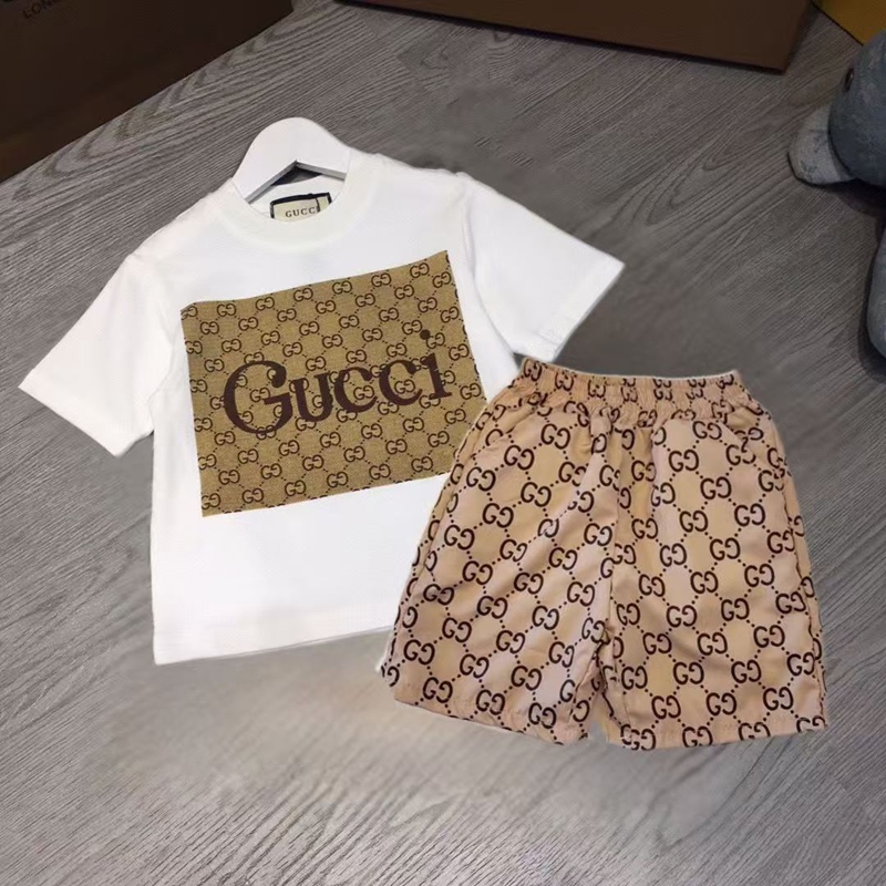 グッチ子供服セットハイブランド韓国風GUCCI 子供衣装半袖T シャツとショートパンツセット夏服