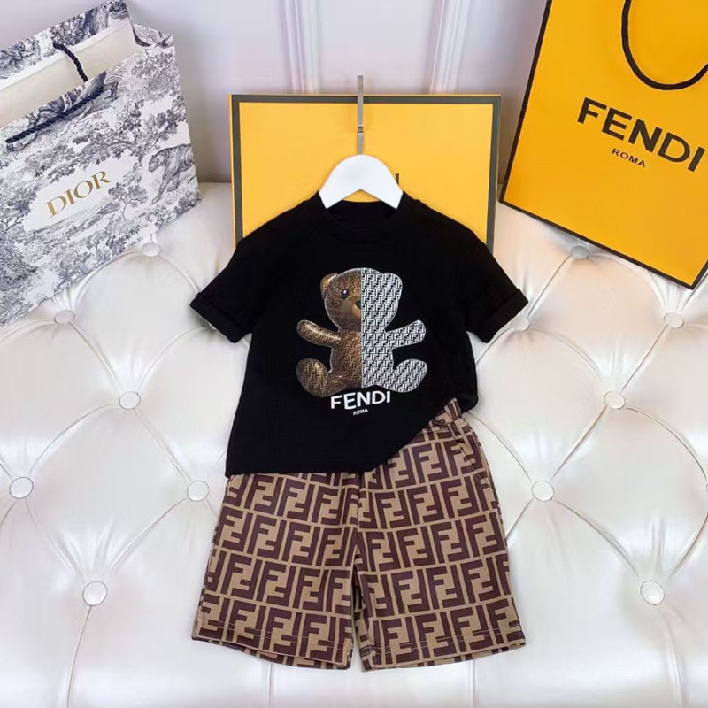フェンデイキッズ夏服セット半袖 Fendi子供服 白黒 T シャツ