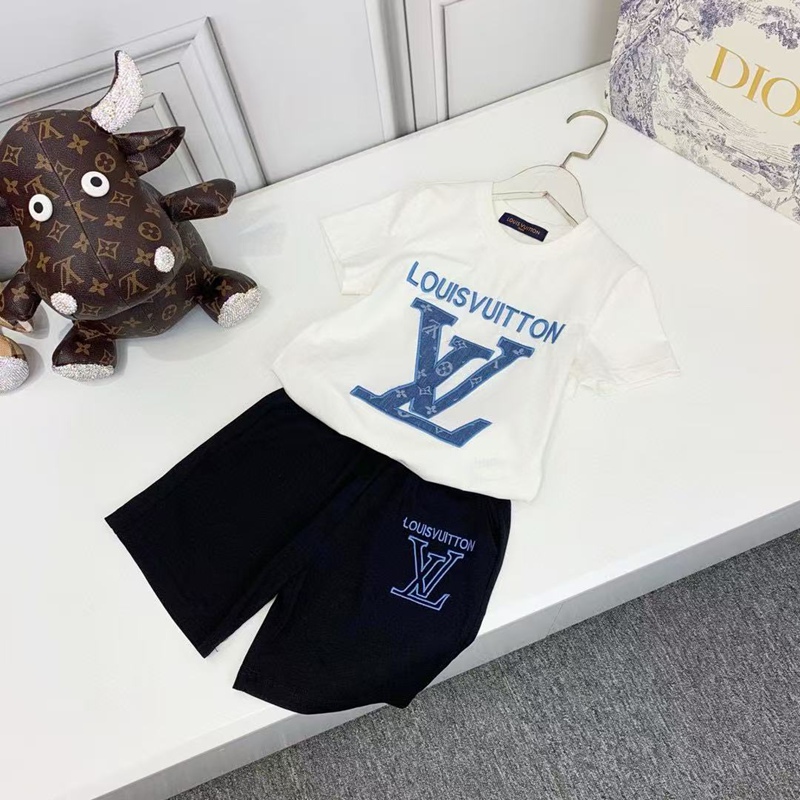 ルイヴィトンキッズ tシャツLV のキッズ用夏