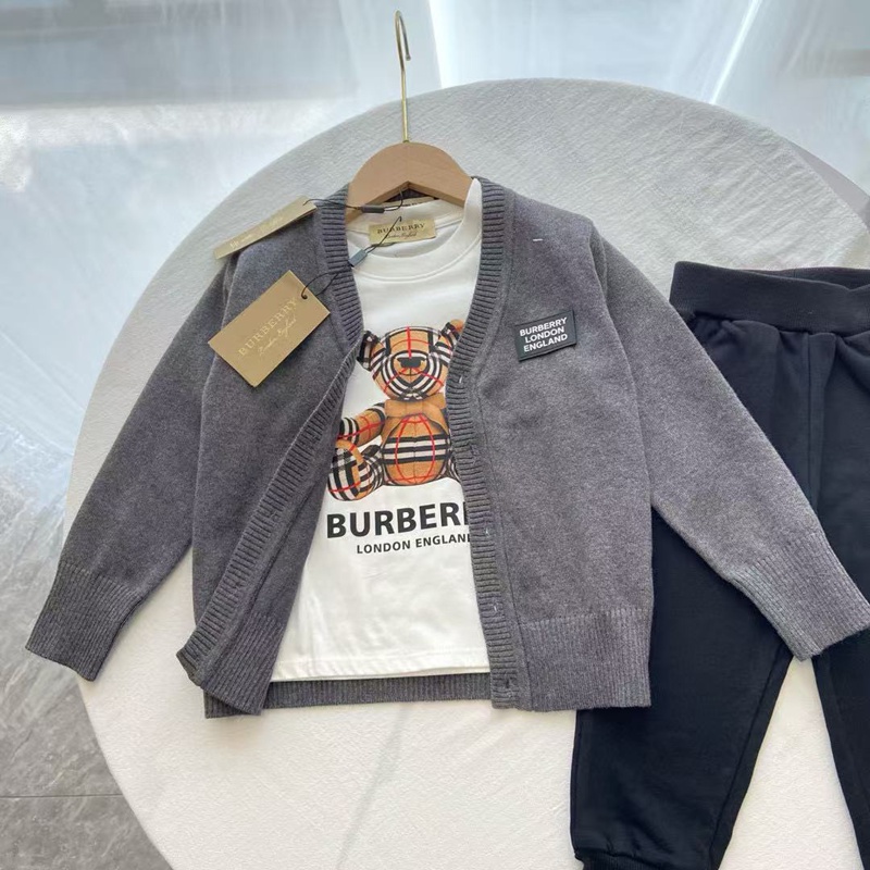 Burberry子供服激安 ブランド子ども服パロディ夏春秋