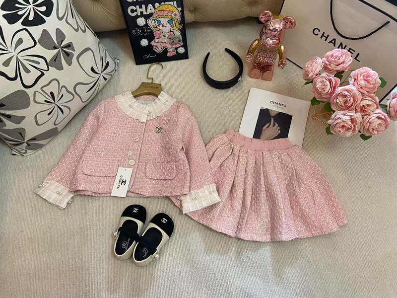 シャネル子供服秋冬 子供キッズ服