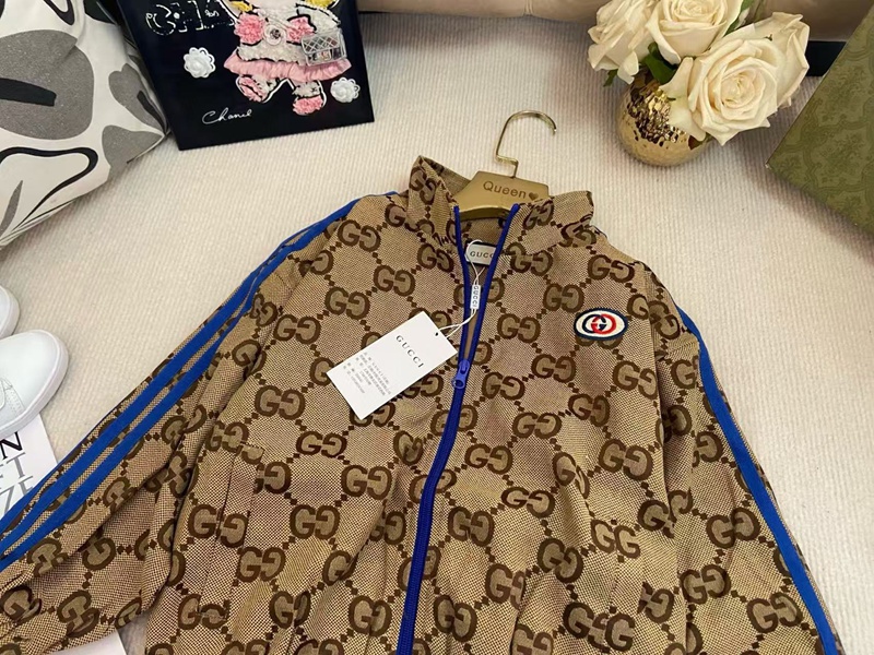キッズ グッチ風子供服ブランドロゴ スポーツジャケット