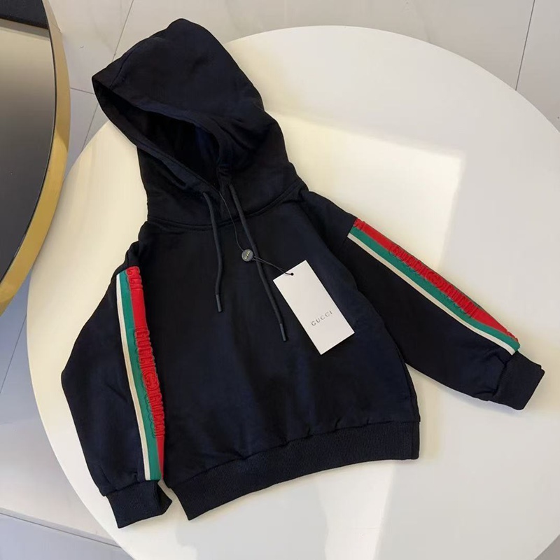 グッチGUCCI子供服 パーカーセットアップ