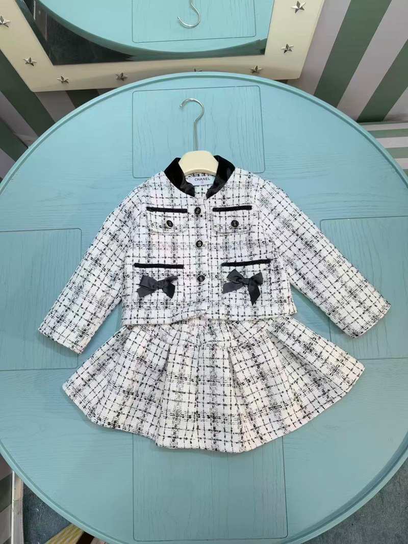 シャネル 子供服CHANELキッズ 秋冬用