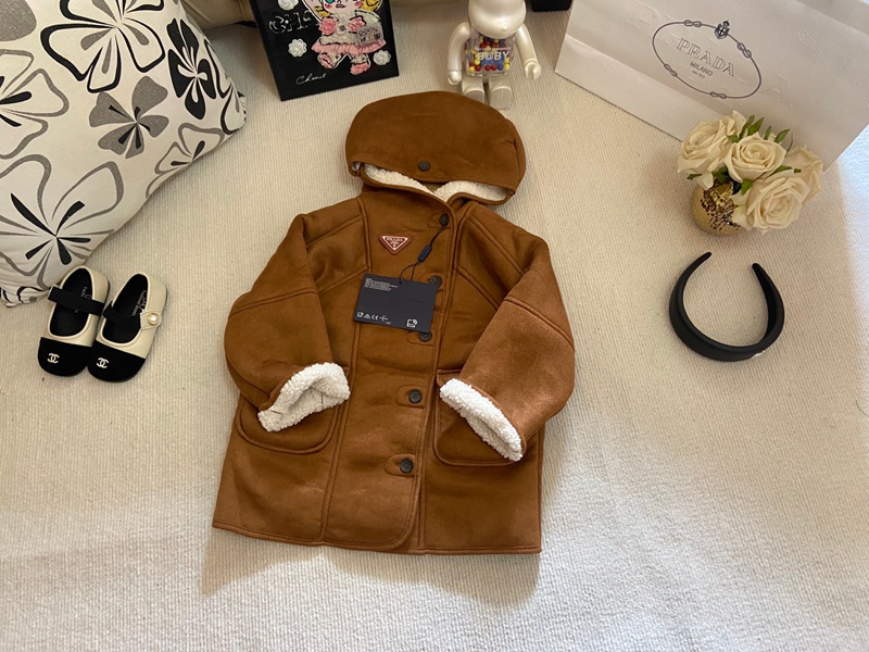 PRADAキッズ フード付き コート男の子女の子