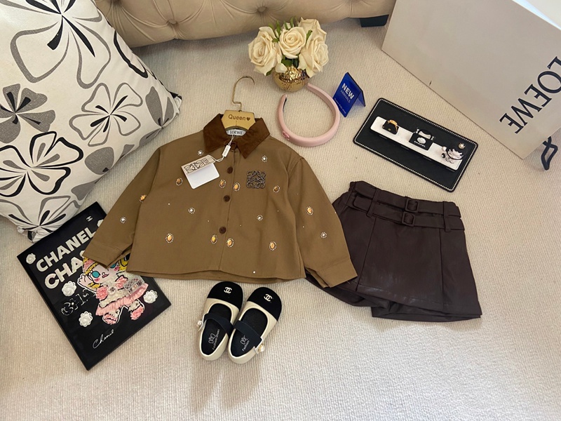 ロエベ子供服loeweキッズセットアップ秋冬