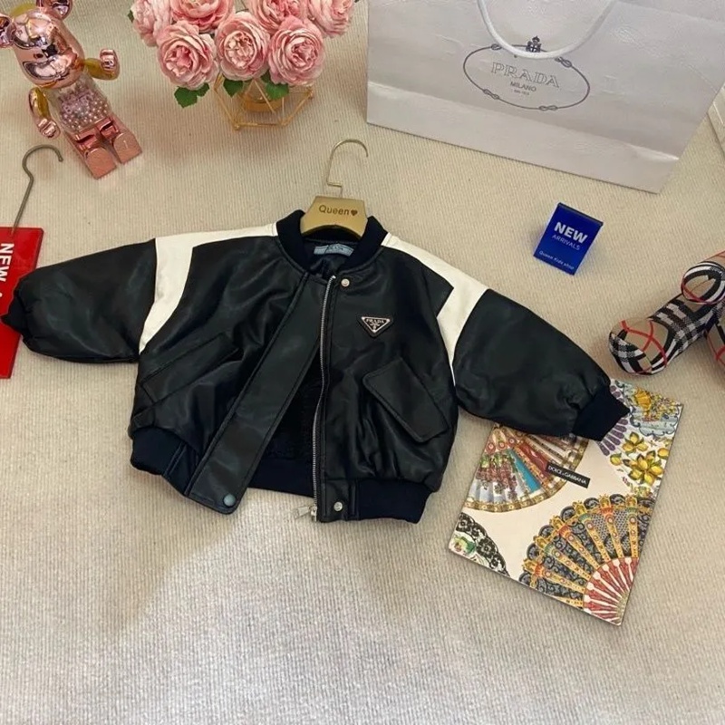 プラダprada キッズ カジュアル カラーブロック ボンバージ