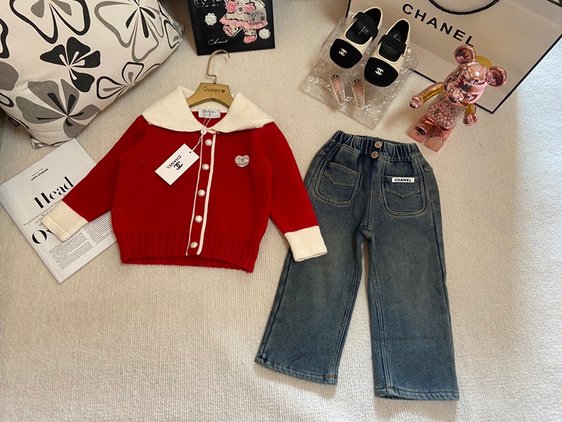 シャネル子供服女の子 キッズ セットアップ 秋冬用