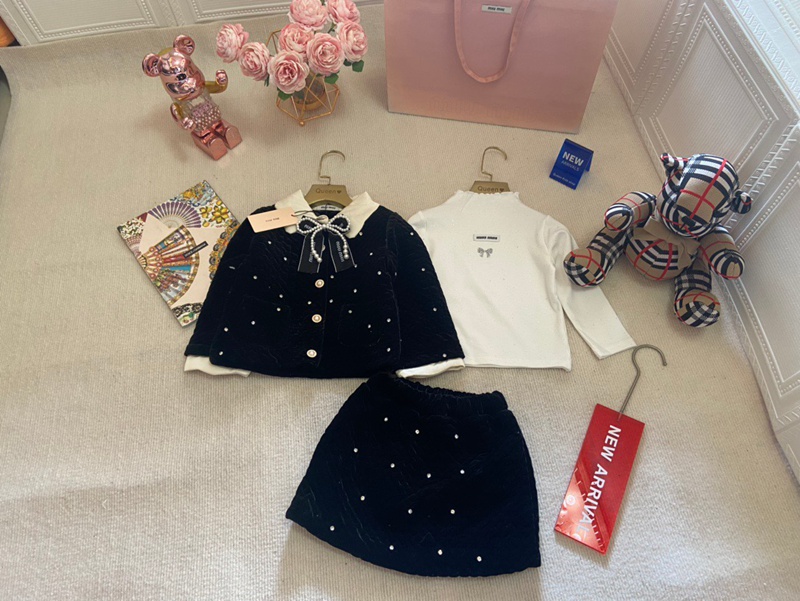 MiuMiu子供キッズ服秋冬キッズ ミュウミュウ風