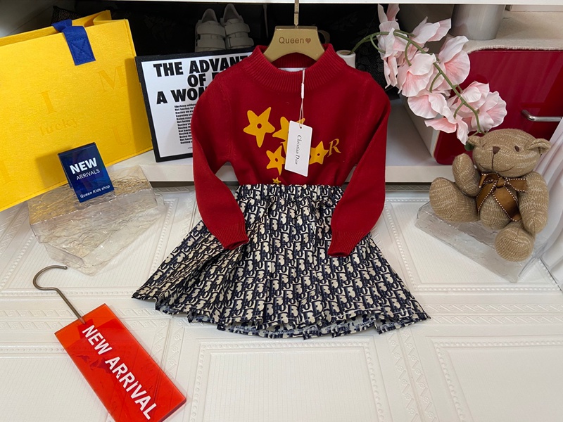 ディオールDior子供セットアップ 女の子