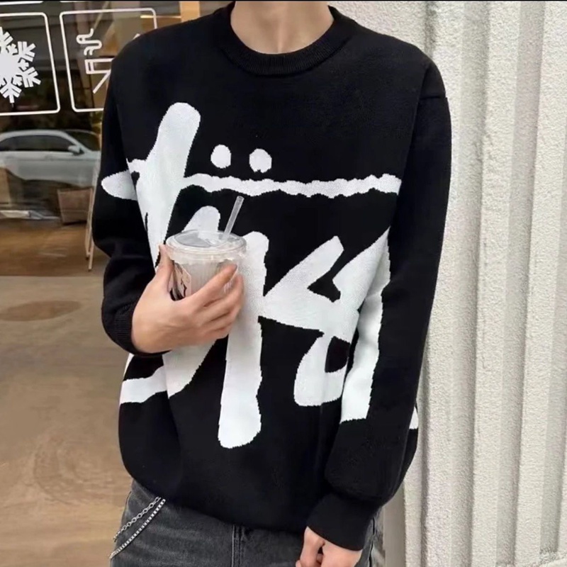 stussy 服 大人服カジュアルビッググラフィティロゴ クルーネックニットセーター