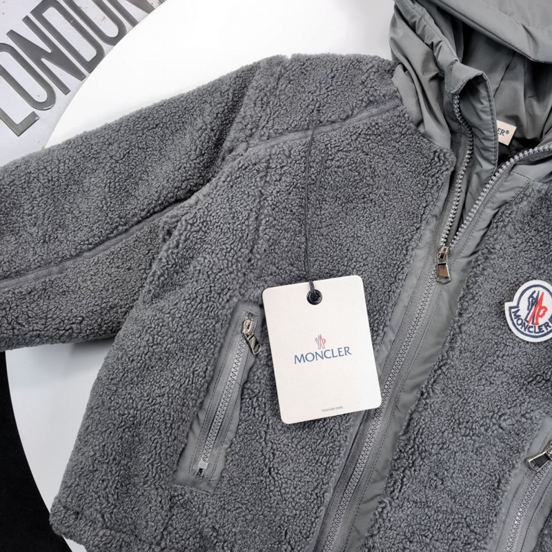 防寒 モンクレール風キッズボアフードジャケット グレー厚手韓国風
