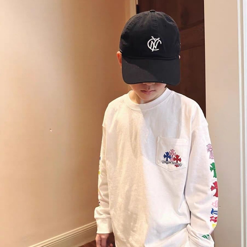 クロムハーツキッズ長袖 T シャツ高級感