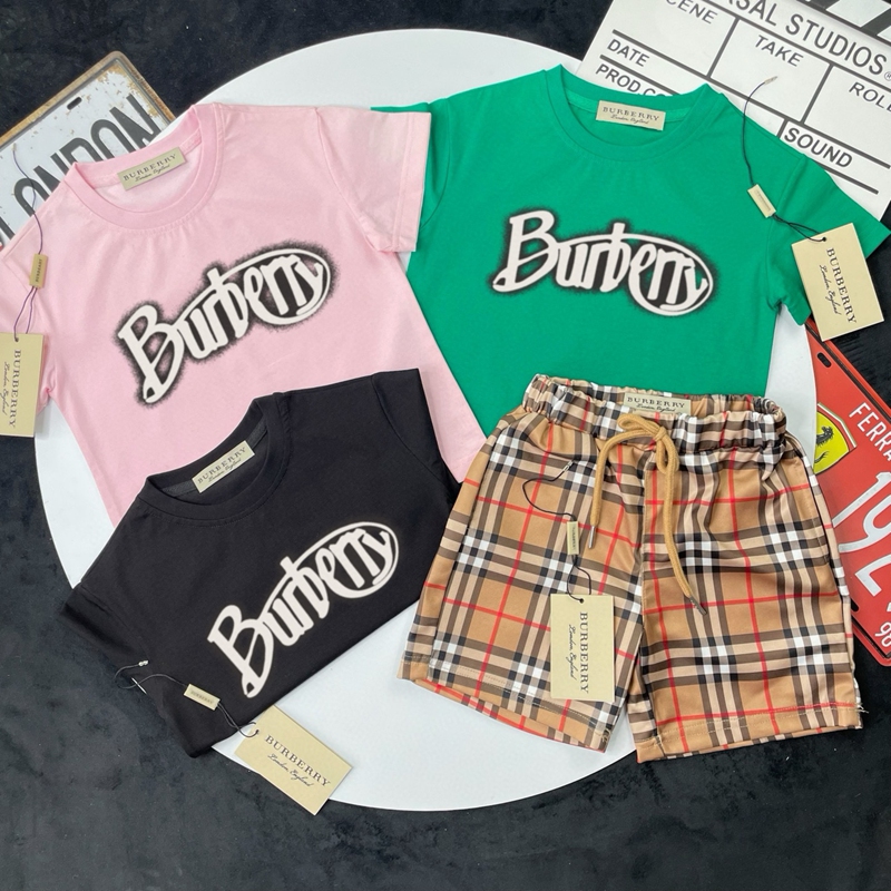 バーバリーキッズセットアップハイブランド子供服