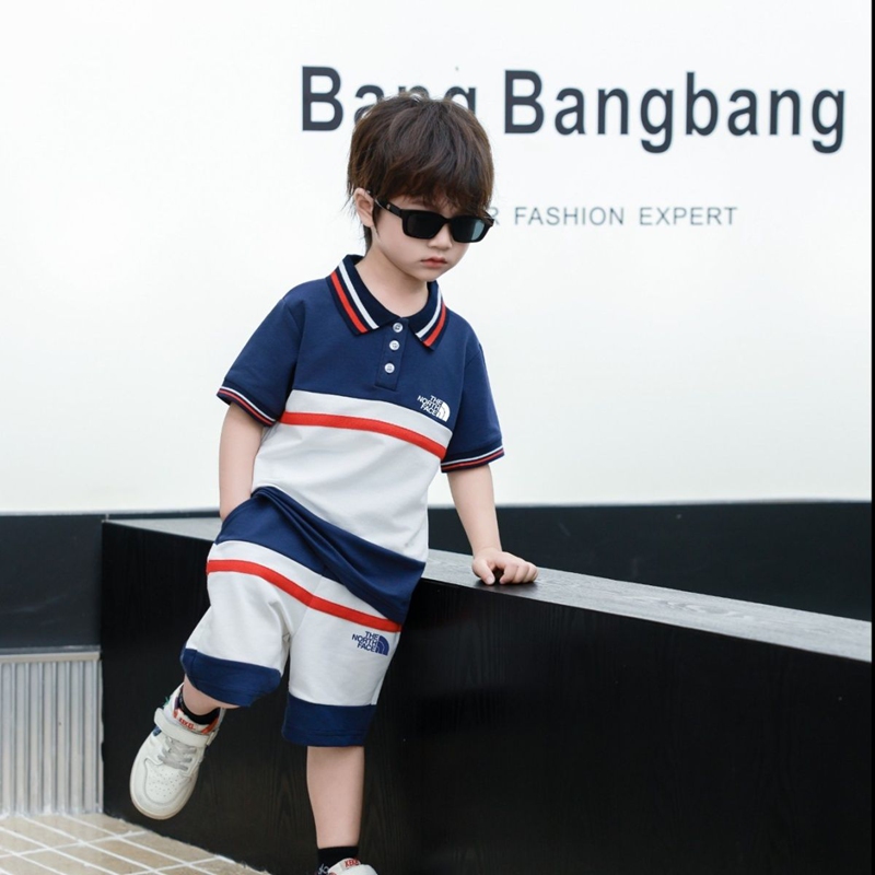 THE NORTH FACE 風ロゴプリントポロシャツ + ショーツセット男の子用