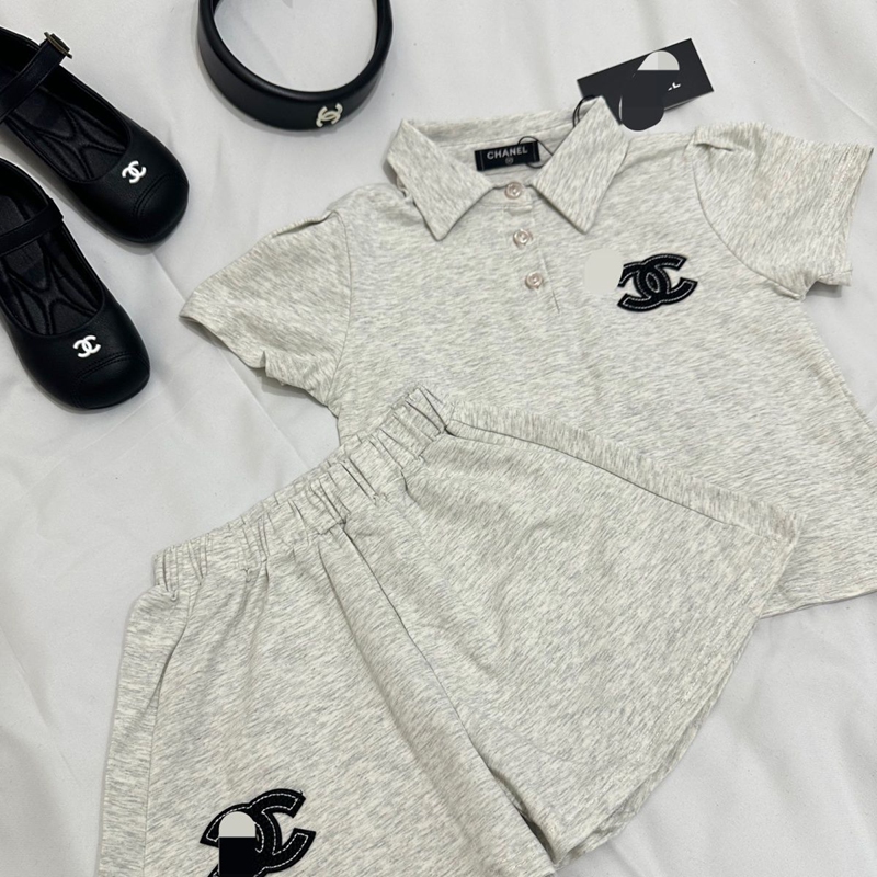 人気シャネル風子供服セット