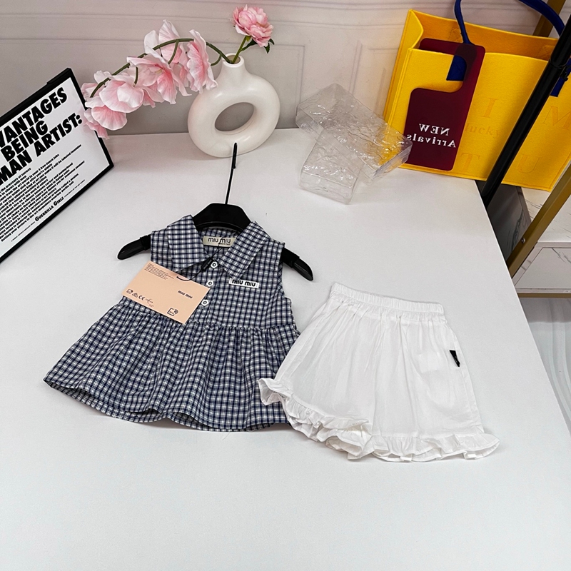 ハイブランド MiuMiuキッズセットアップ春夏子供服