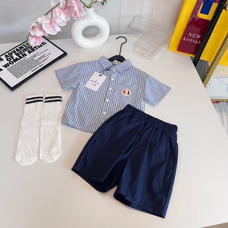 男の子夏服MONCLERキッズセットアップ