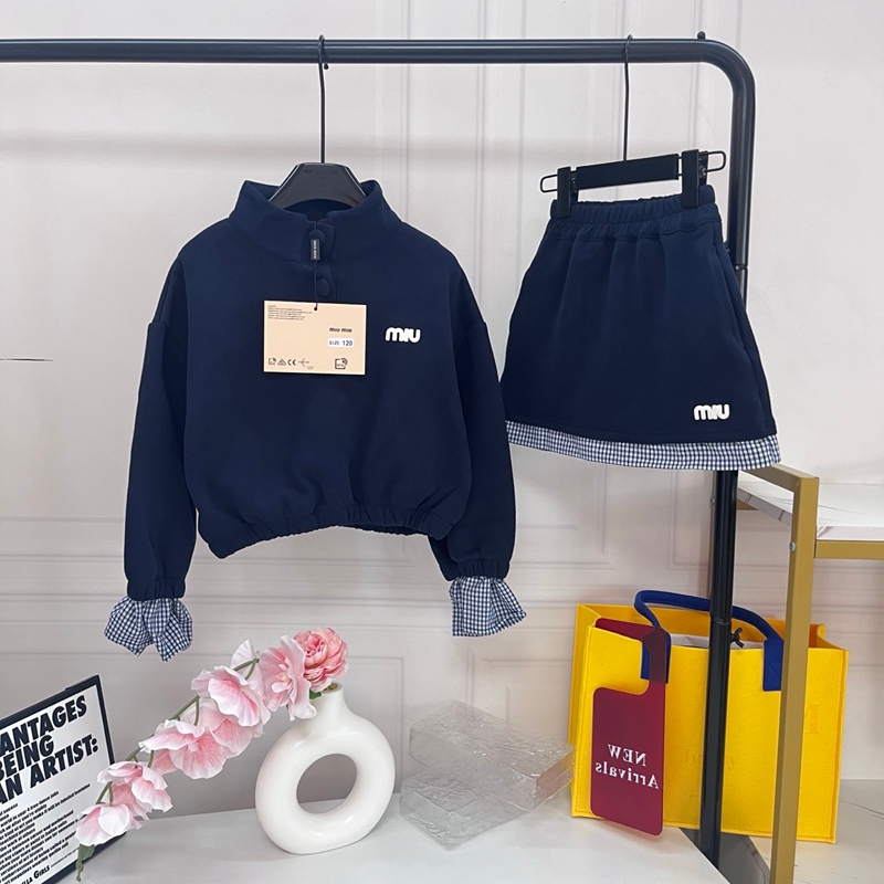 MiuMiuミュウミュウ子供洋服女の子