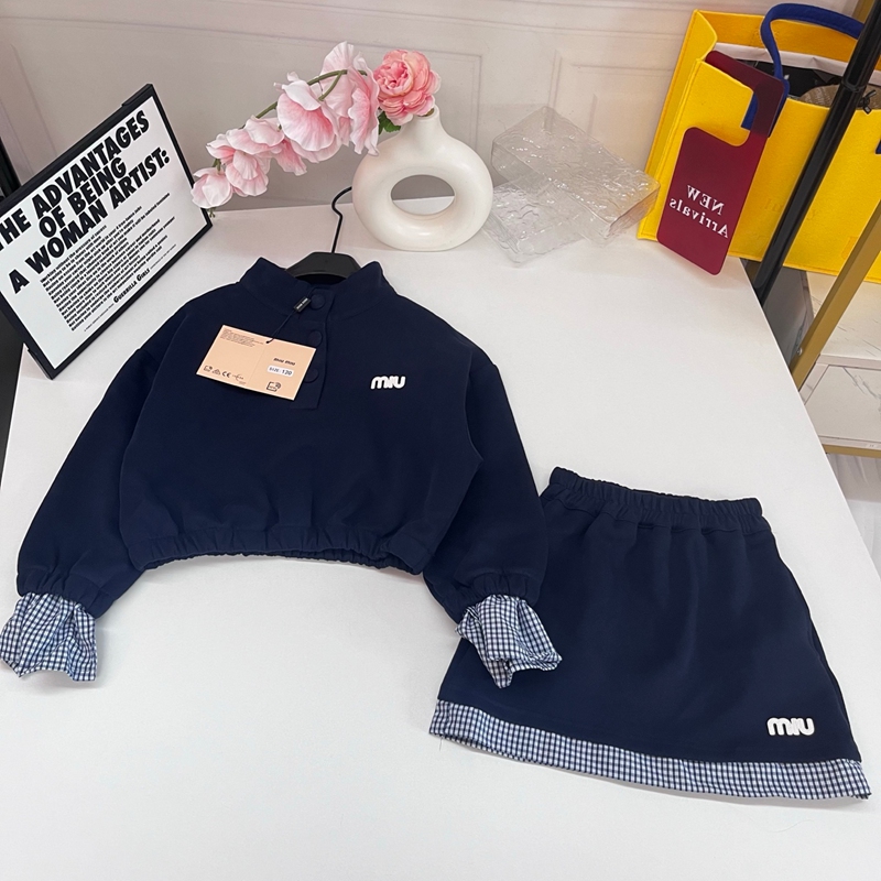 MiuMiuミュウミュウハイブランドミュウミュウ2 点セット 秋服