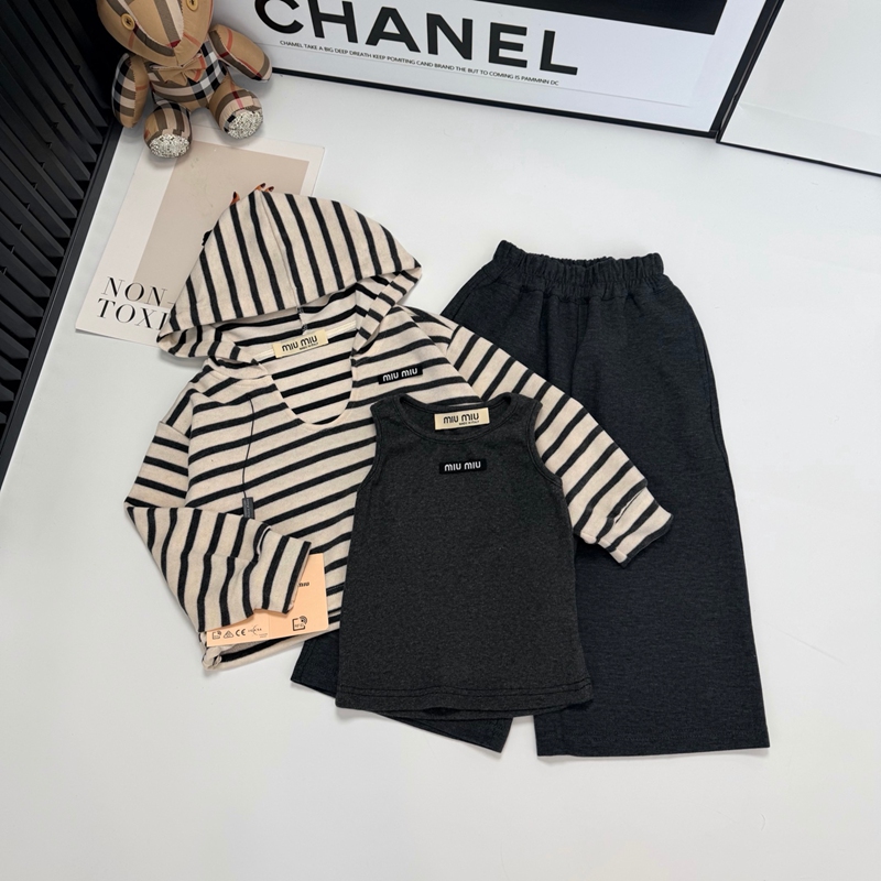 ミュウミュウMIU MIUキッズ 3点セット ストライプ