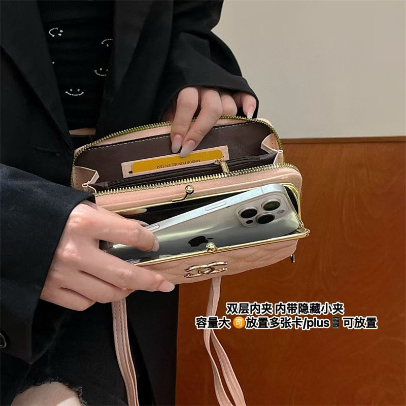 シャネルサムソン s26 25 ultraケースショルダーバッグ型