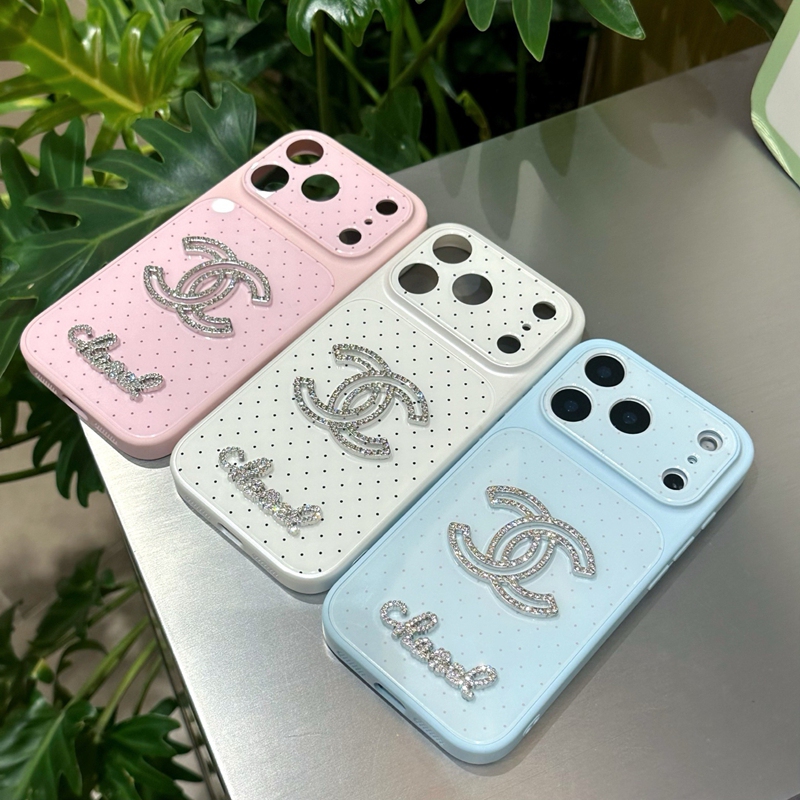シャネルCHANELアイフォン18pro max 18 plus 17ケース
